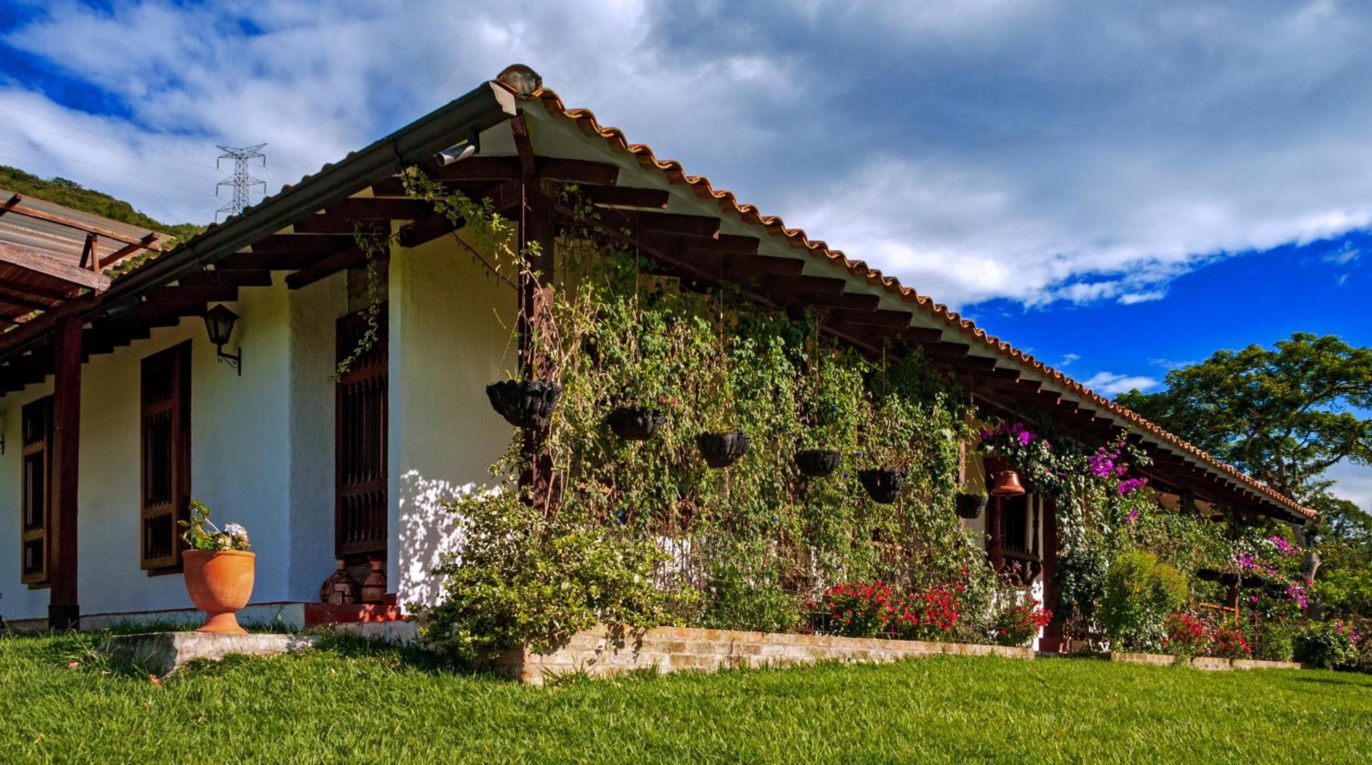Hacienda La Tulia Eco * Toro